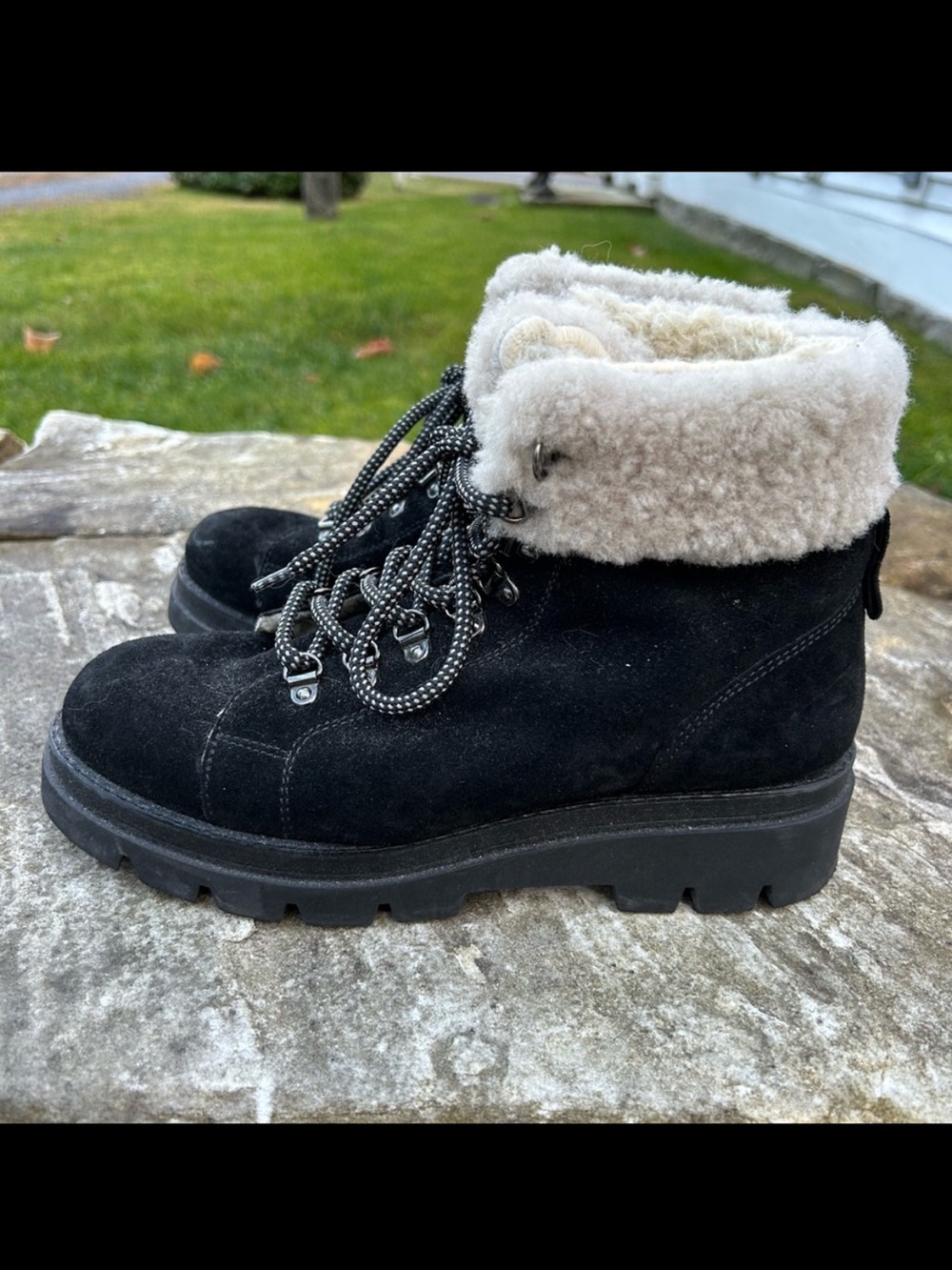 Vintage Manas Black Suede Leather Sherpa-Lined Hiking Boots - Made in Italy